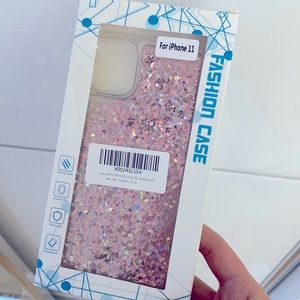 iPhone 11 glitter case